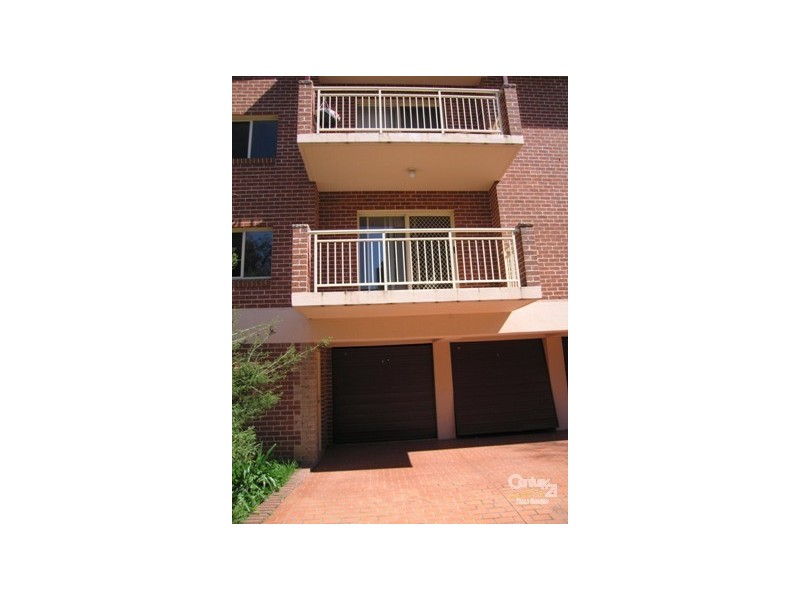 2/8 Thomas Street, Parramatta NSW 2150