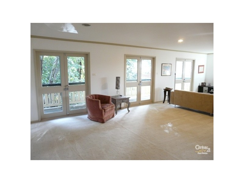 8 Eaton Street, Neutral Bay NSW 2089