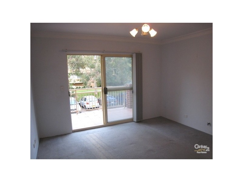 1/8 Thomas Street, Parramatta NSW 2150