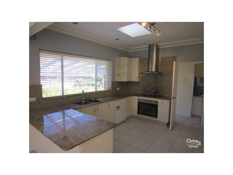 9 Garrick Road, St Ives NSW 2075