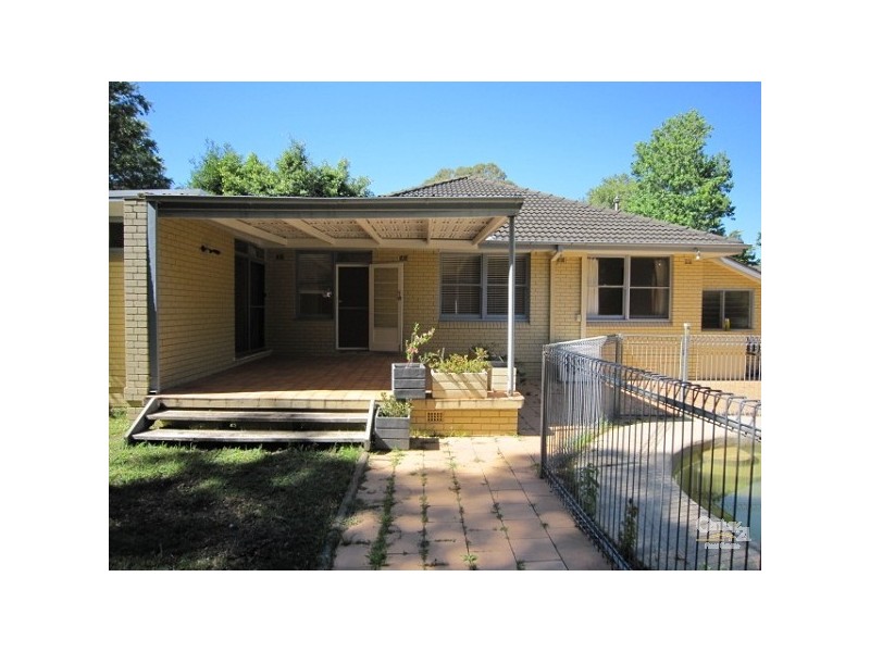 9 Garrick Road, St Ives NSW 2075