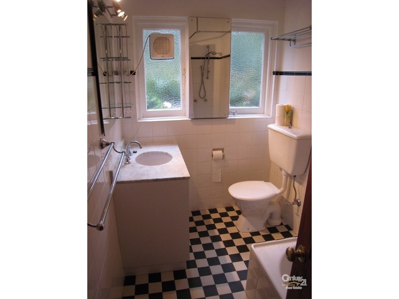 2/38 Hipwood Street, Kirribilli NSW 2061