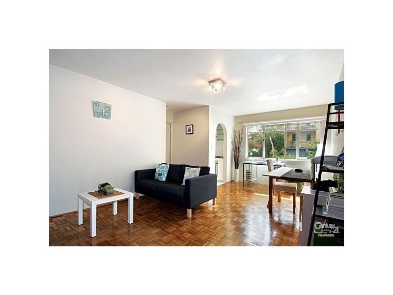 3/231 Ernest Street    Cnr Moodie St, Cammeray NSW 2062