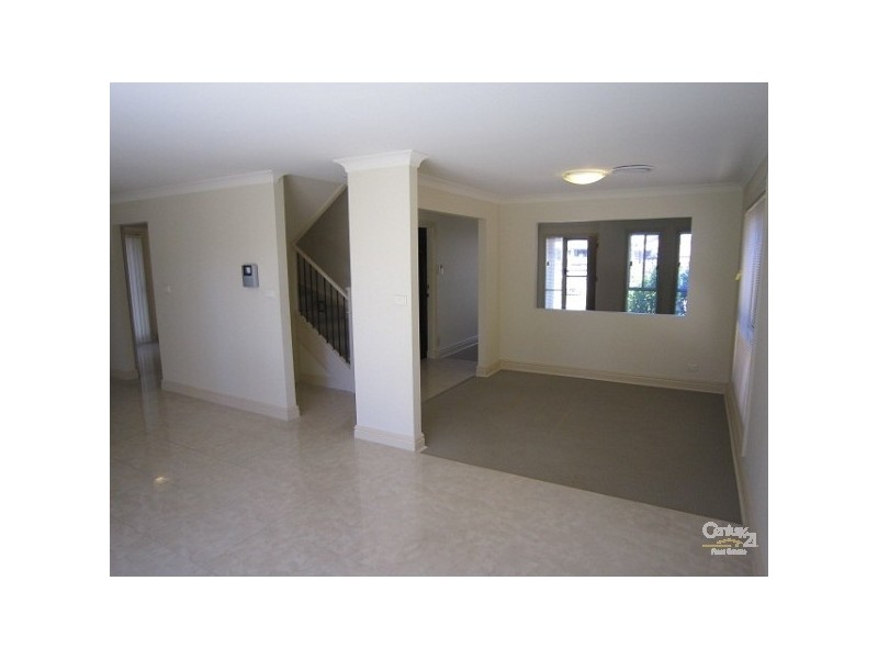 31 Bonnacordo Road, Quakers Hill NSW 2763