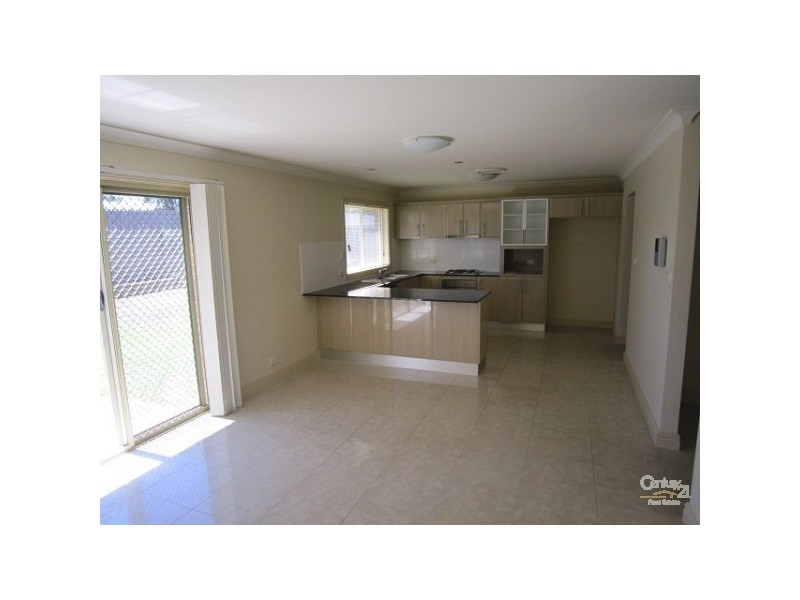 31 Bonnacordo Road, Quakers Hill NSW 2763