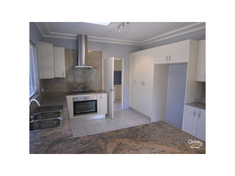 9 Garrick Road, St Ives NSW 2075