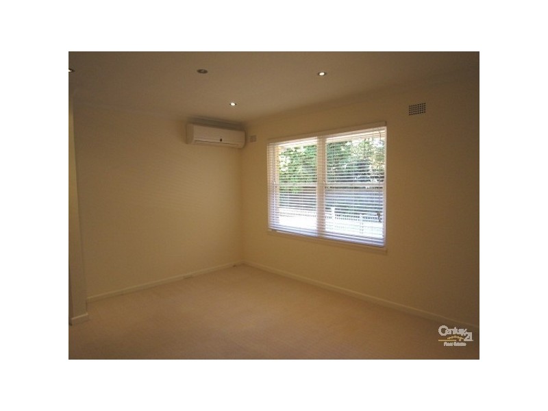 9 Garrick Road, St Ives NSW 2075