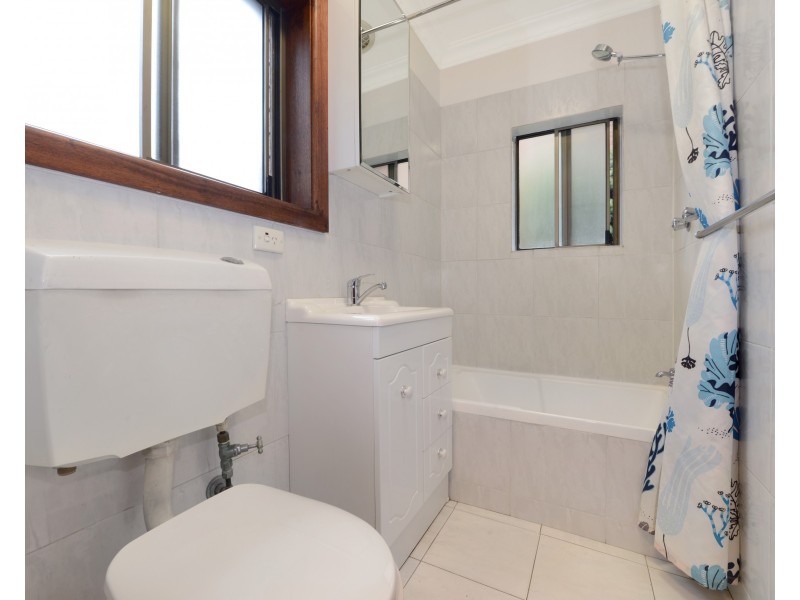 64 Undercliff Street, Neutral Bay NSW 2089