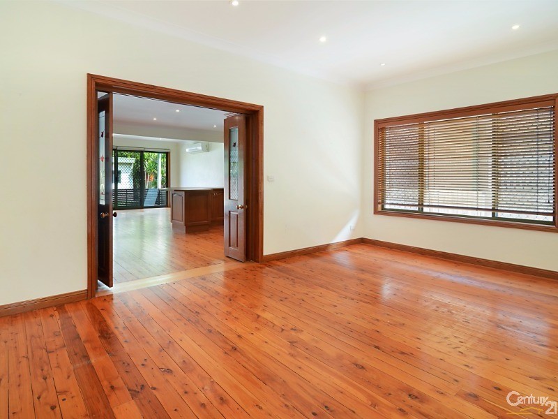 152 Napoleon Street, Sans Souci NSW 2219