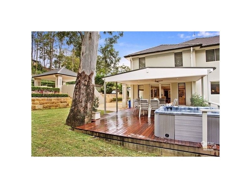 17 Hoop Pine Place, West Pennant Hills NSW 2125