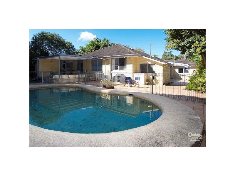 9 Garrick Road, St Ives NSW 2075