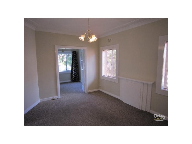 2/24 Spruson Street, Neutral Bay NSW 2089