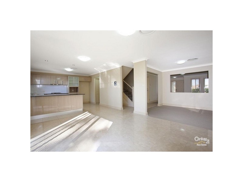 31 Bonaccordo Road, Quakers Hill NSW 2763