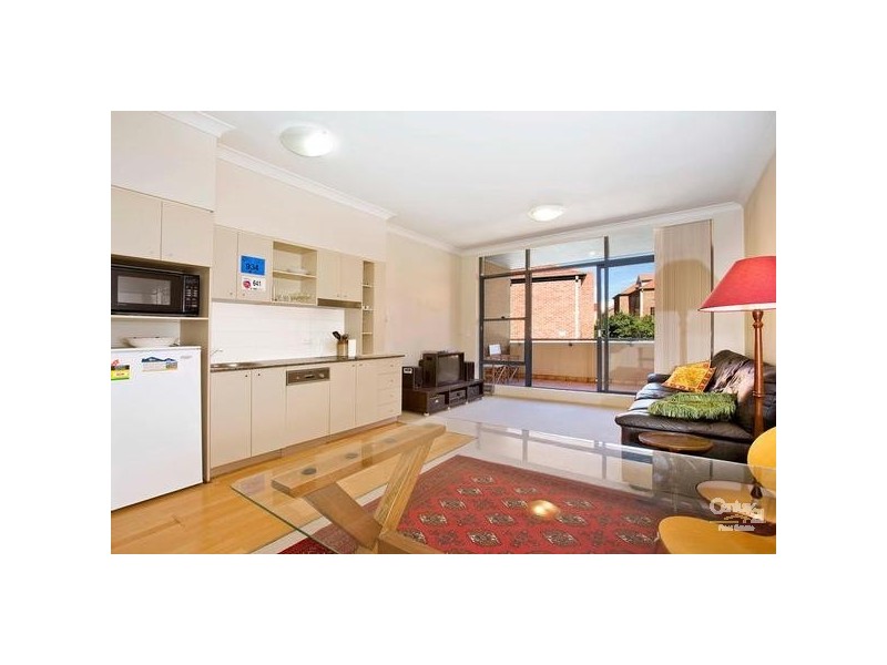 215/99 Military Road, Neutral Bay NSW 2089