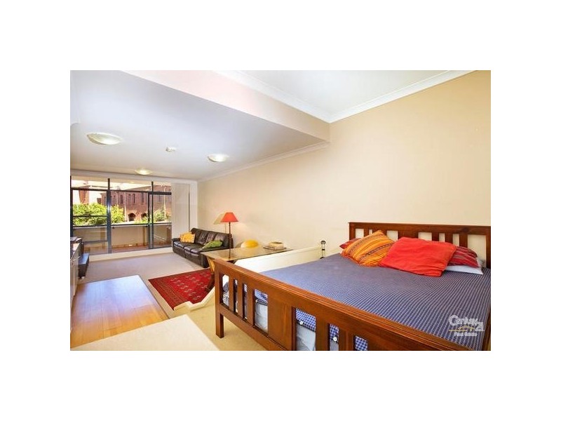 215/99 Military Road, Neutral Bay NSW 2089