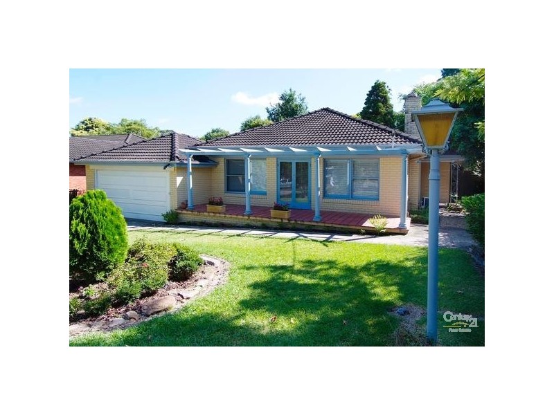 9 Garrick, St Ives NSW 2075