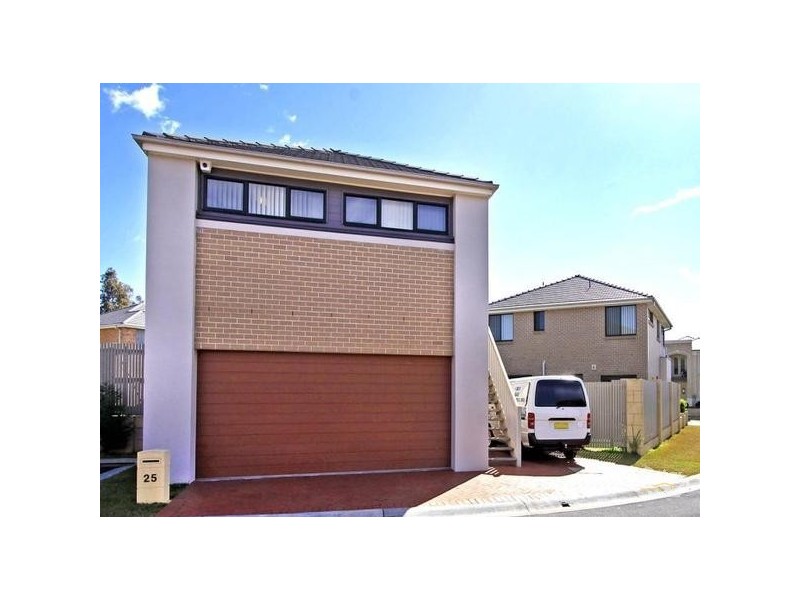 25 Waterview Way, Stanhope Gardens NSW 2768
