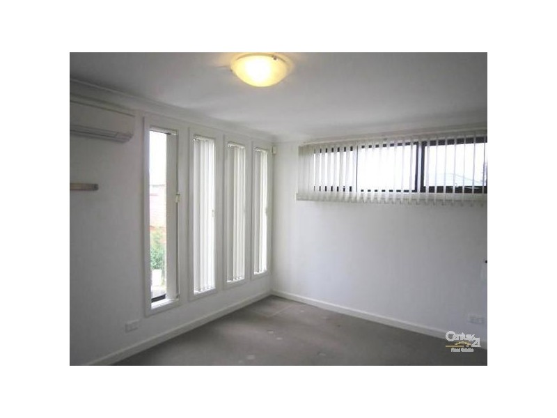 25 Waterview Way, Stanhope Gardens NSW 2768