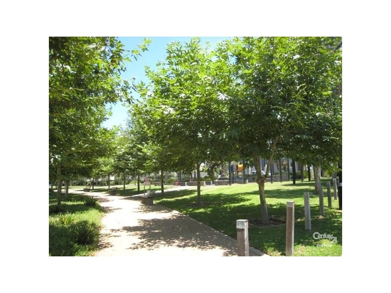 25 Waterview Way, Stanhope Gardens NSW 2768