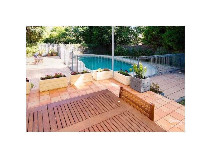 9 Garrick Road, St Ives NSW 2075