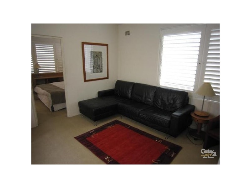 2/10 Military Road, Neutral Bay NSW 2089