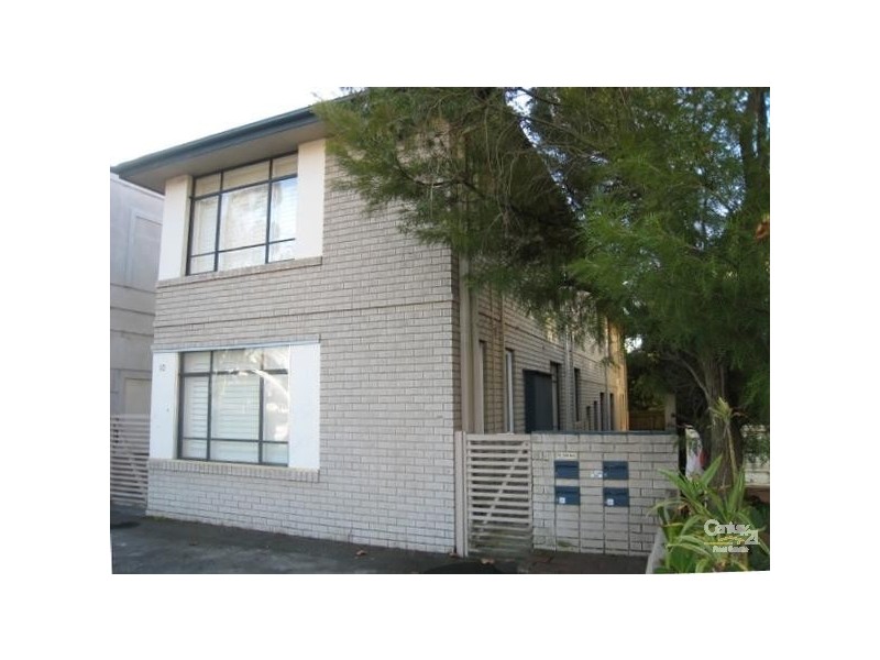 2/10 Military Road, Neutral Bay NSW 2089