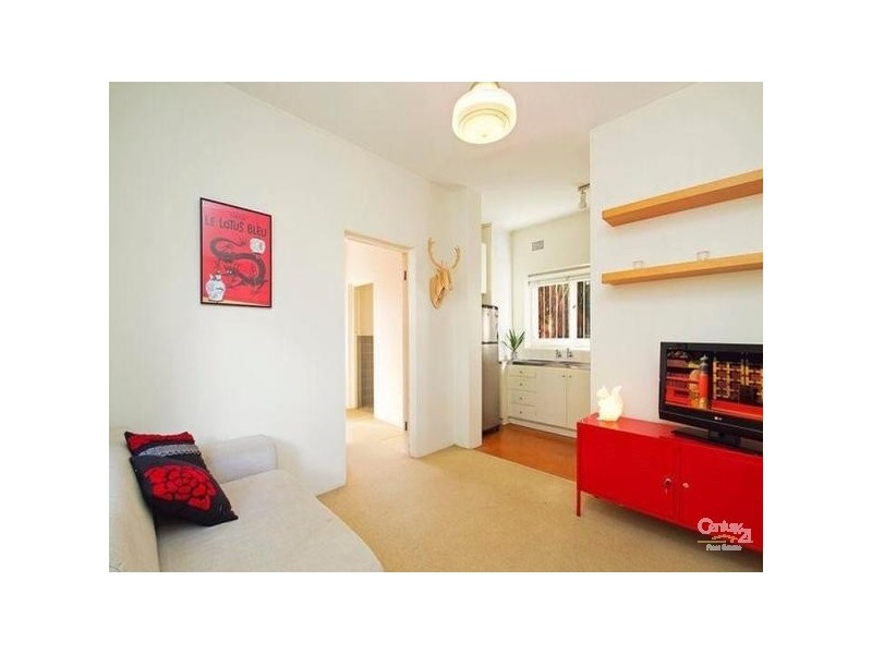 10/2 Colindia Ave, Neutral Bay NSW 2089