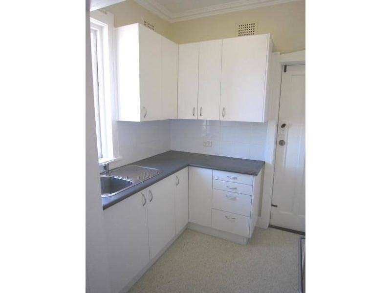 2/64 Bent Street, Neutral Bay NSW 2089