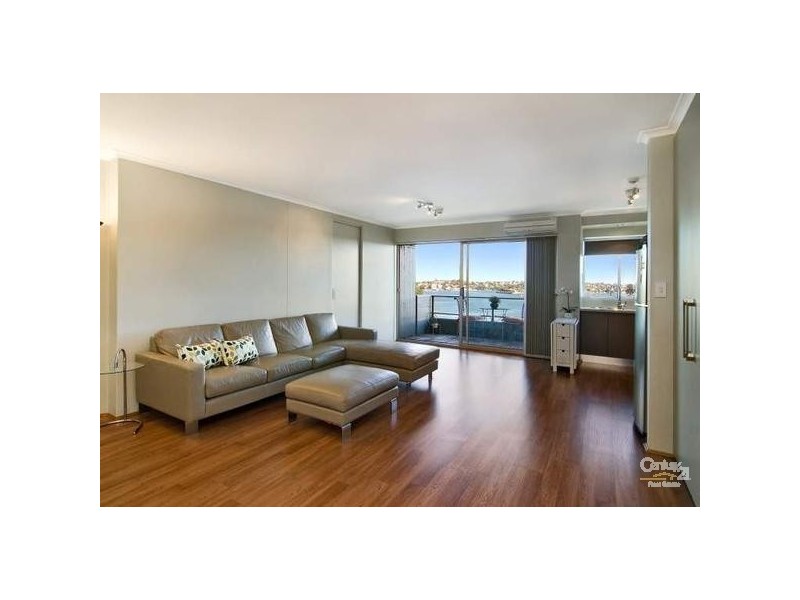 51/90 Blue Point Road, Mcmahons Point NSW 2060