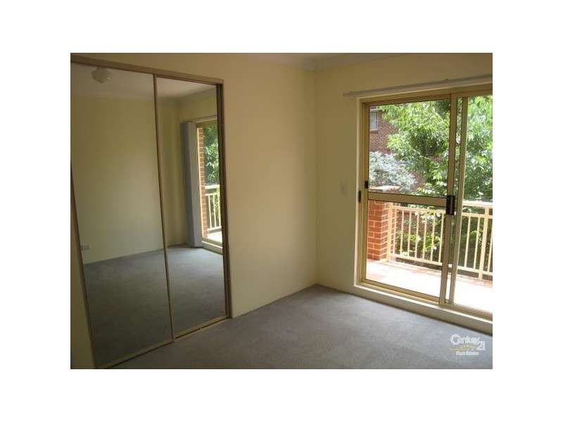 4/8 Thomas Street, Parramatta NSW 2150