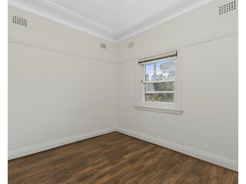 2/23 Montpelier Street, Neutral Bay NSW 2089