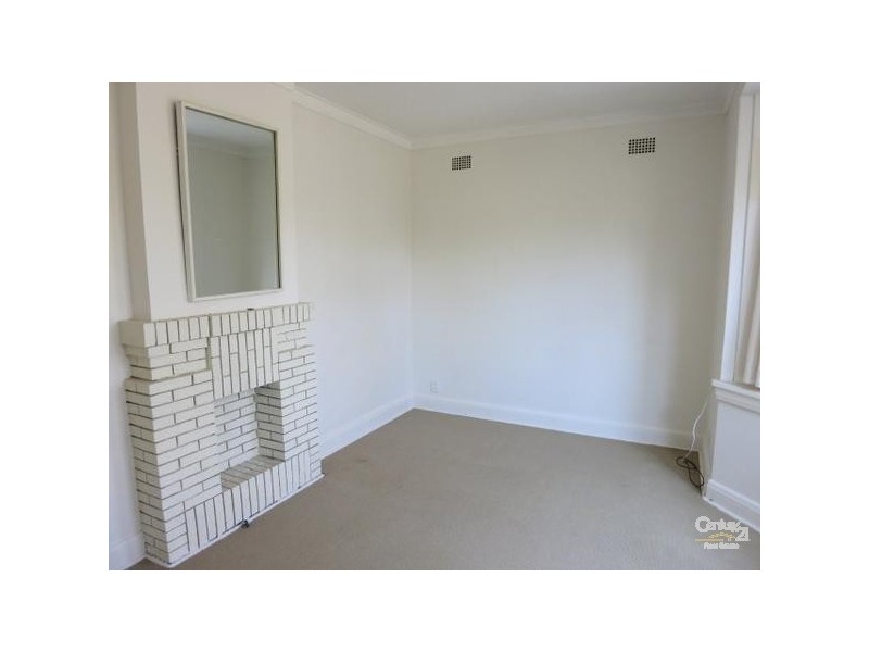 2/14 Bradly Avenue, Kirribilli NSW 2061