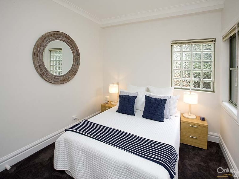 2/2 Holdsworth Avenue, Neutral Bay NSW 2089