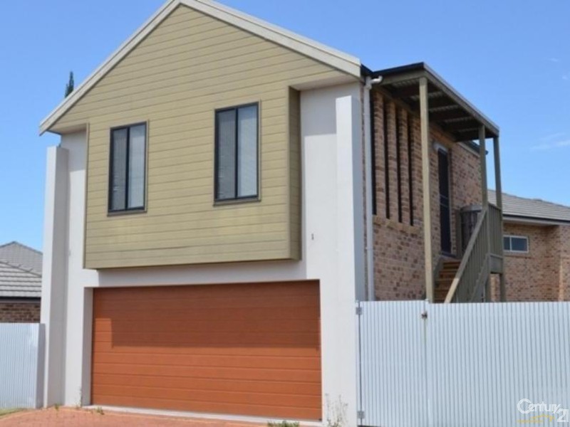 8A Seaton Street, Stanhope Gardens NSW 2768