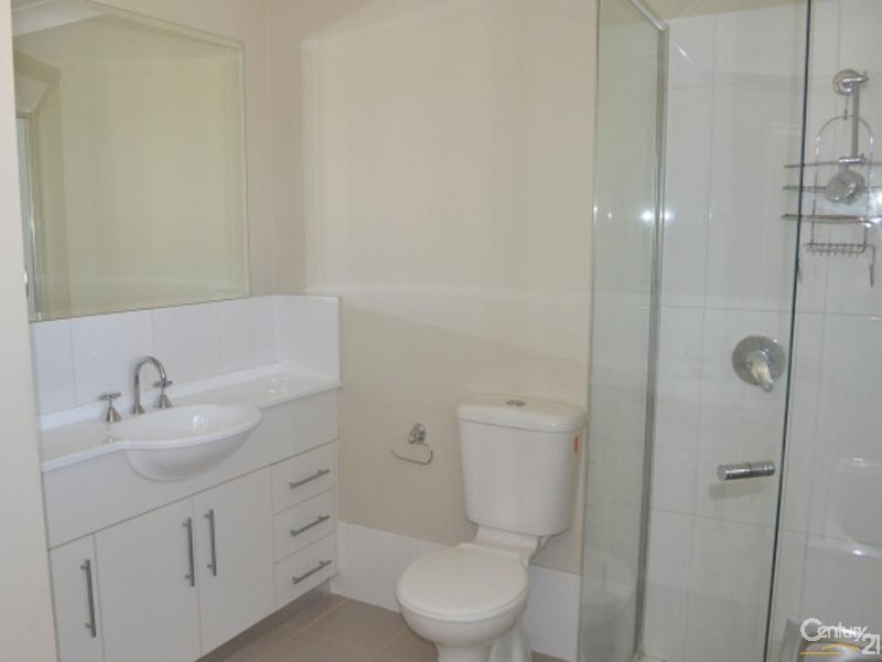 8A Seaton Street, Stanhope Gardens NSW 2768