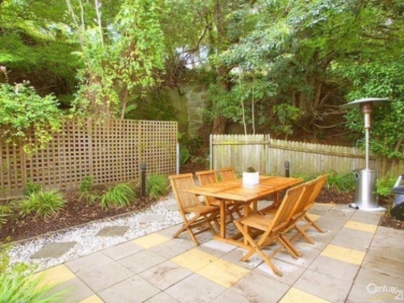 4A Eaton Street, Neutral Bay NSW 2089