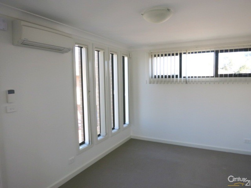 25 Waterview Way, Stanhope Gardens NSW 2768