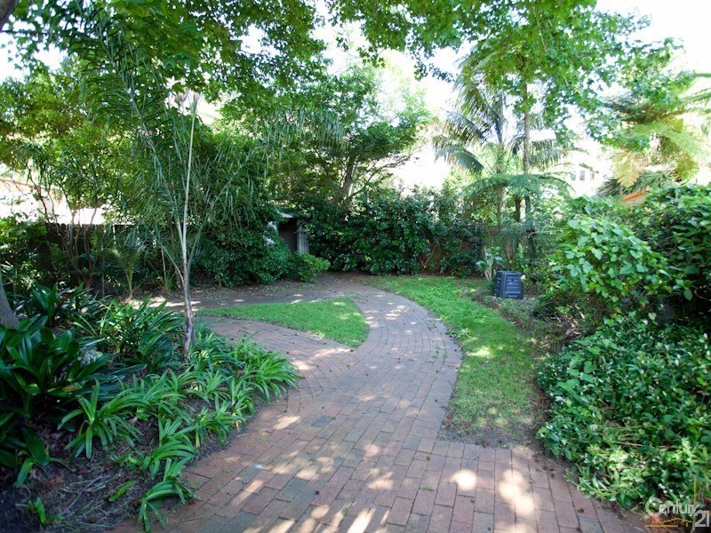 63 Ben Boyd Road, Neutral Bay NSW 2089