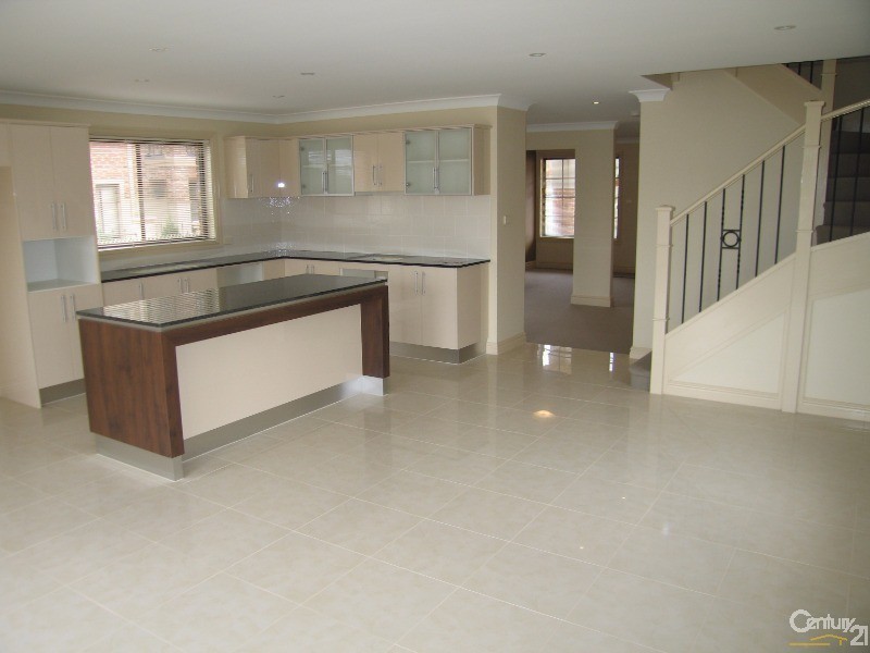 61 Bonaccordo Road, Quakers Hill NSW 2763