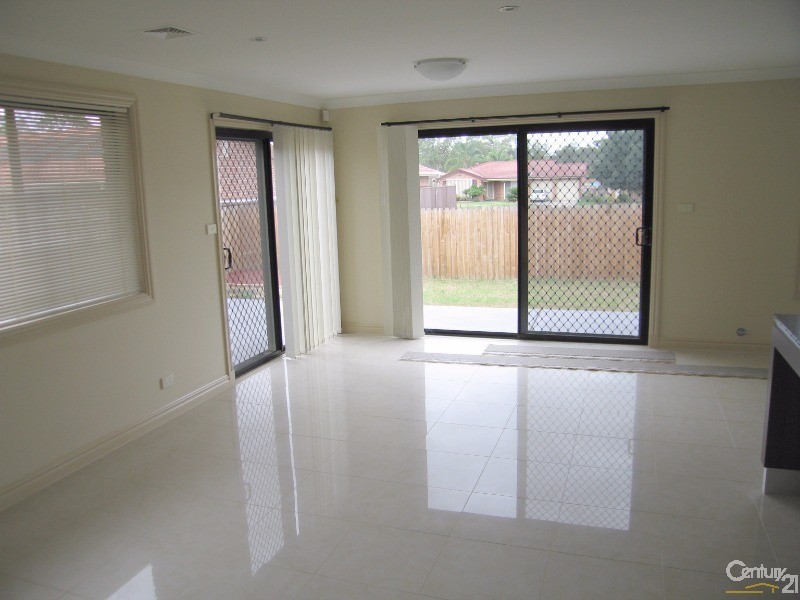 61 Bonaccordo Road, Quakers Hill NSW 2763