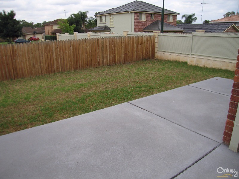 61 Bonaccordo Road, Quakers Hill NSW 2763