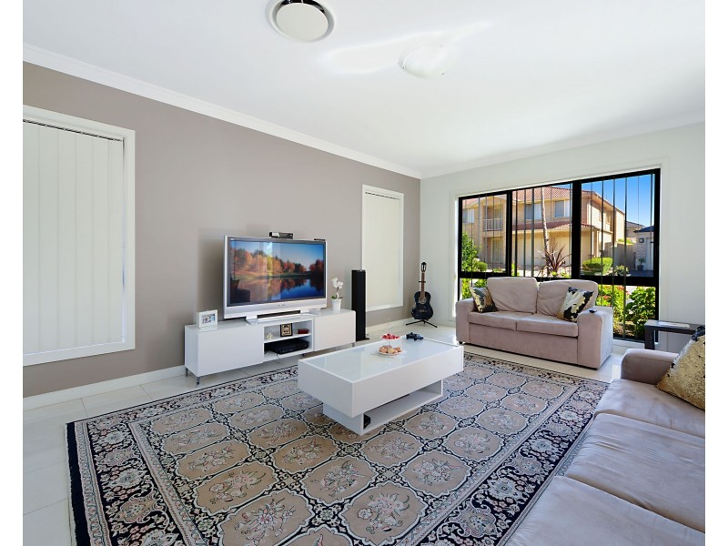 7 Maidstone Street, Stanhope Gardens NSW 2768