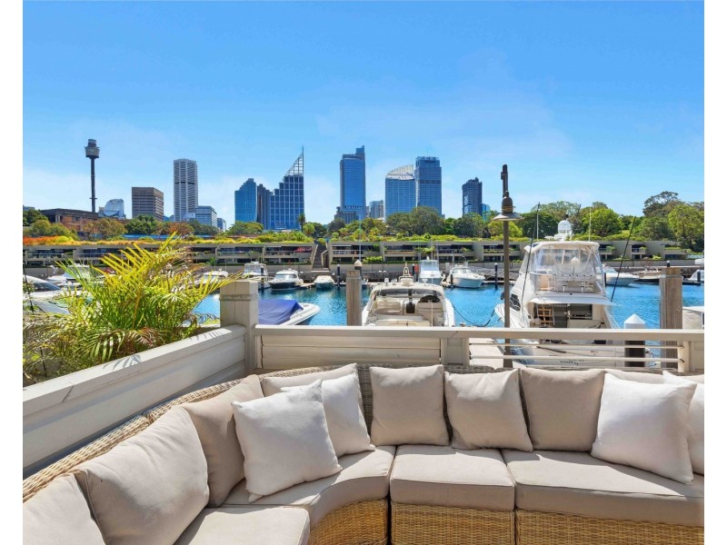 102/6 Cowper Wharf Road, Woolloomooloo NSW 2011
