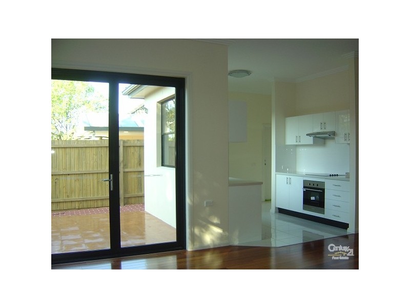 2/43 Canoon Road, South Turramurra NSW 2074