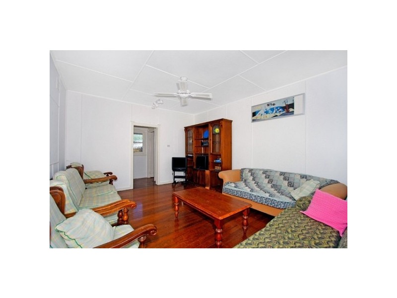 50 Coogee Ave, The Entrance North NSW 2261