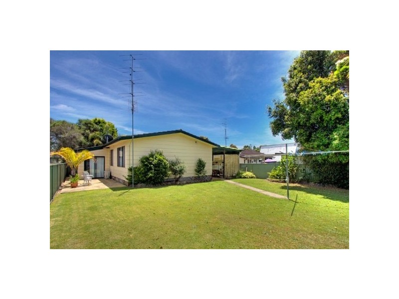 28 St James, Berkeley Vale NSW 2261