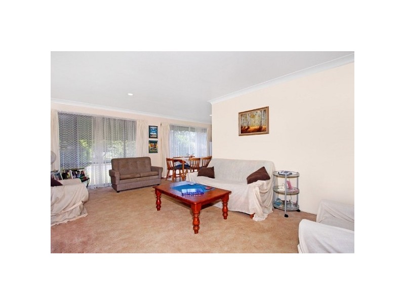 28 St James, Berkeley Vale NSW 2261