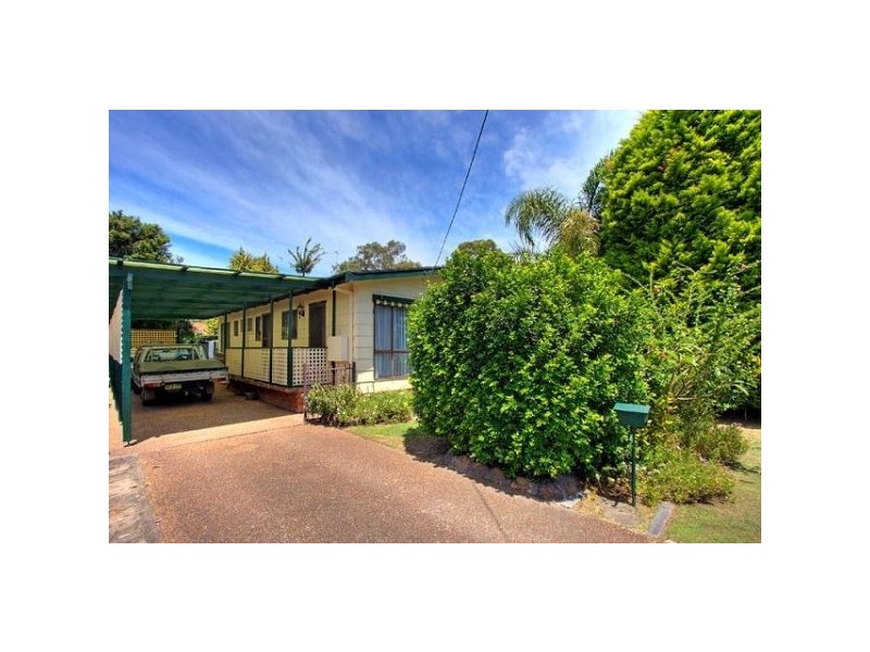 28 St James, Berkeley Vale NSW 2261