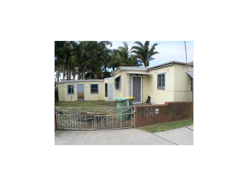 10a Gosford Ave, The Entrance NSW 2261