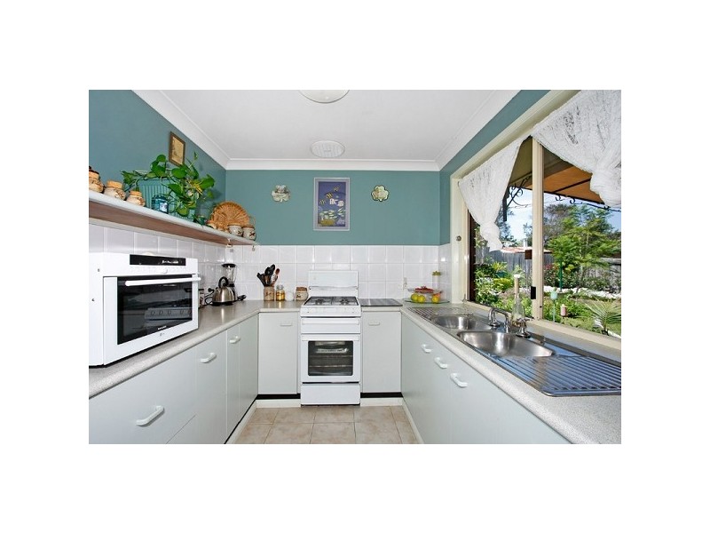 11 Bottlebrush Drive, Glenning Valley NSW 2261